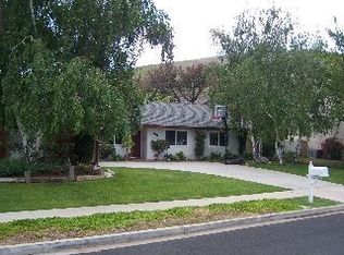 390 W Columbia Rd, Thousand Oaks, CA 91360