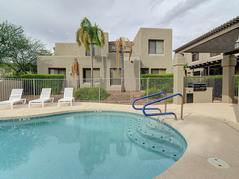 13606 N Cambria Dr #208 — Photo 31
