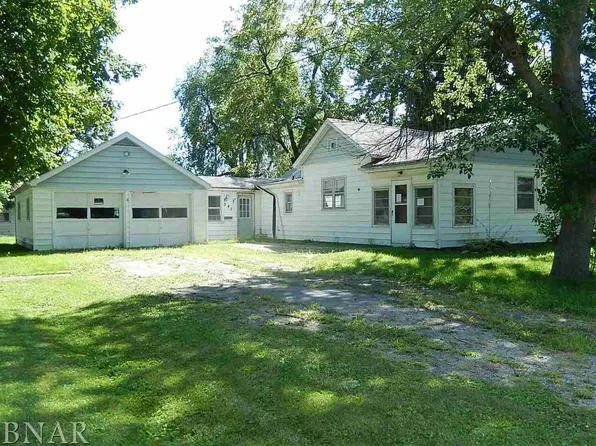 345 Grove St, Weldon, IL 61882