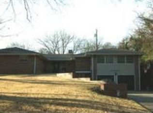 221 Staats Dr, Bartlesville, OK 74006