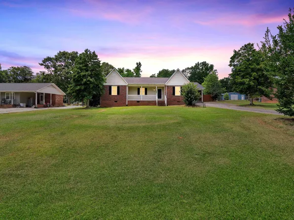 140 Eastbrook Ter, Roebuck, SC 29376