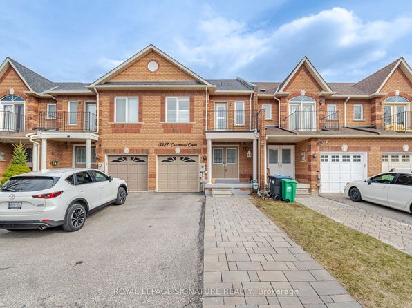 3927 Coachman Cir, Mississauga, ON L5M 6R1