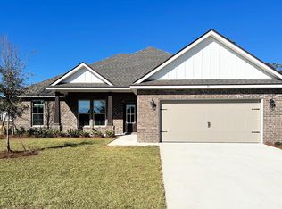 19 Starfall Ct, Freeport, FL 32439