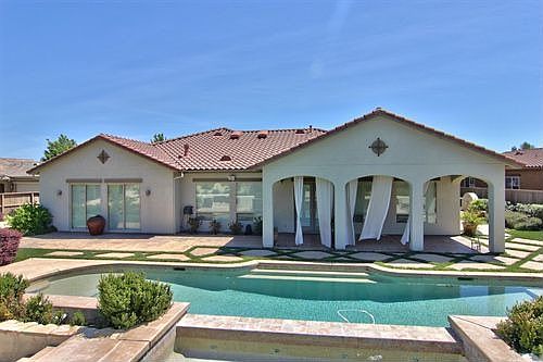 1st image of 2073 Ladera Dr