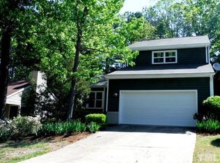9 Lark Cir, Chapel Hill, NC 27517