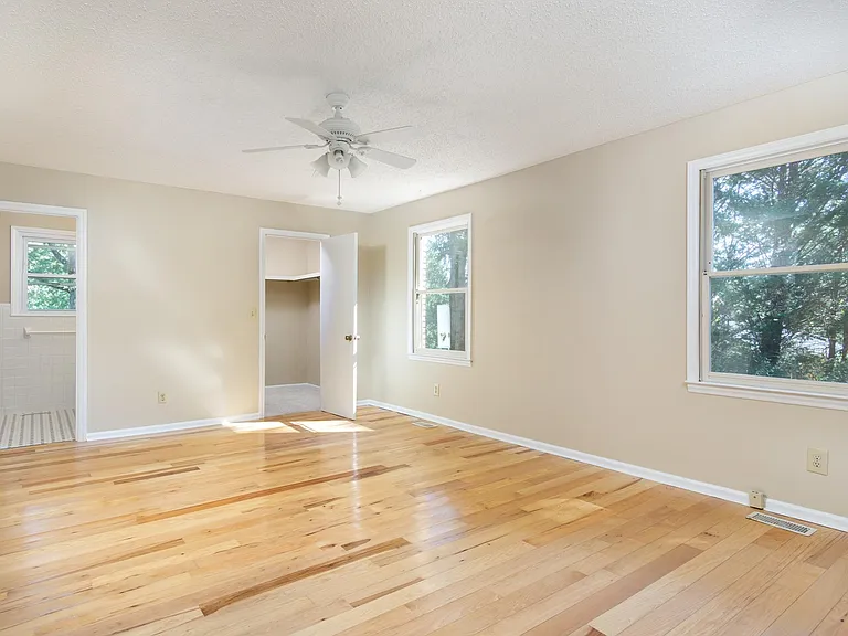 3136 Magnolia Dr — Photo 15