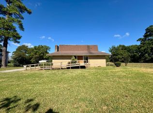 1718 River Rd, Elizabeth City, NC 27909