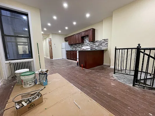 Rented by Coda Real Estate NYC | media 22