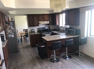 38049 Fringe Dr, Sterling Heights, MI 48310