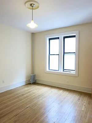 Rented by Bohemia Realty Group | media 27