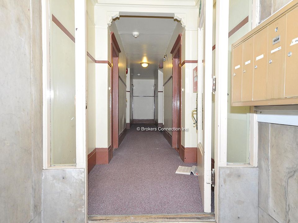 1st image of 930 Leavenworth St APT 10