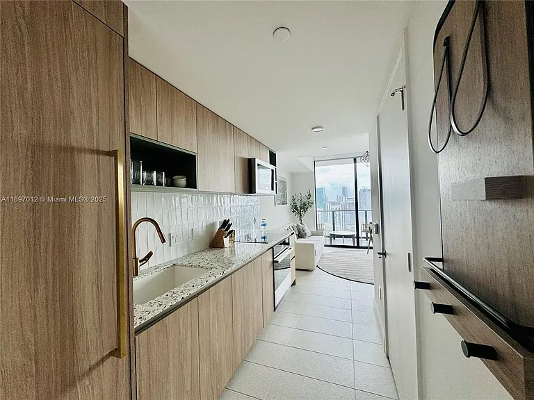 159 NE 6th St #4314 — Photo 6