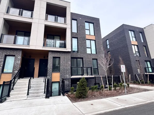 176 Clonmore Dr #4, Toronto, ON M1N 0B9