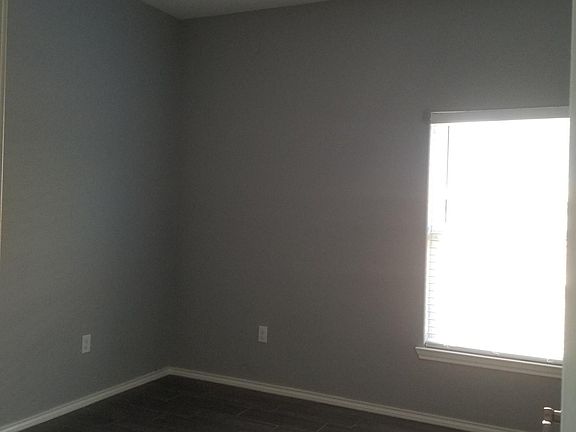 2nd image of 510 Carlisle Ave APT 1