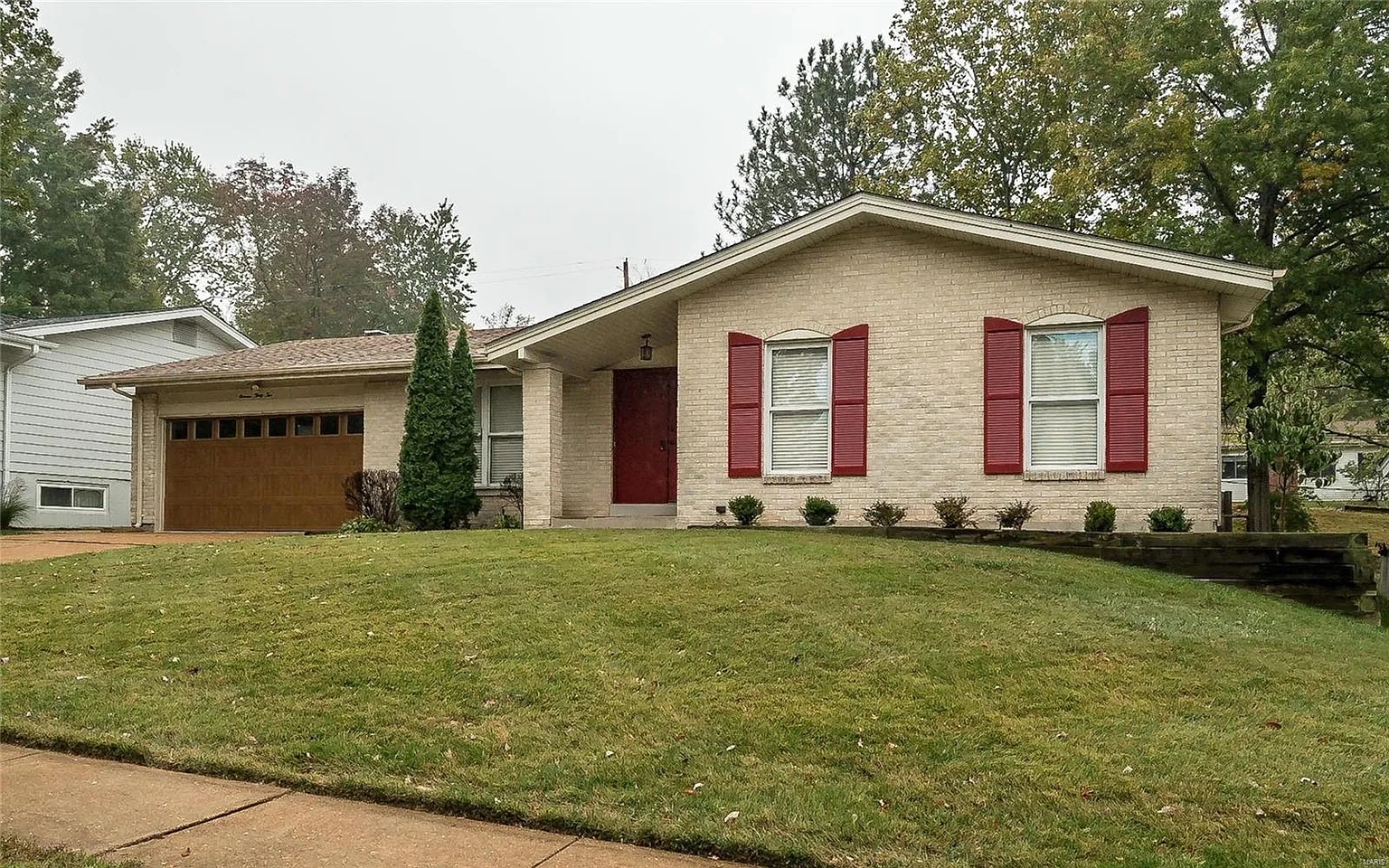 1132 Villaview Dr photo 1