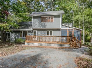 19 Capetown Rd, Ocean Pines, MD 21811