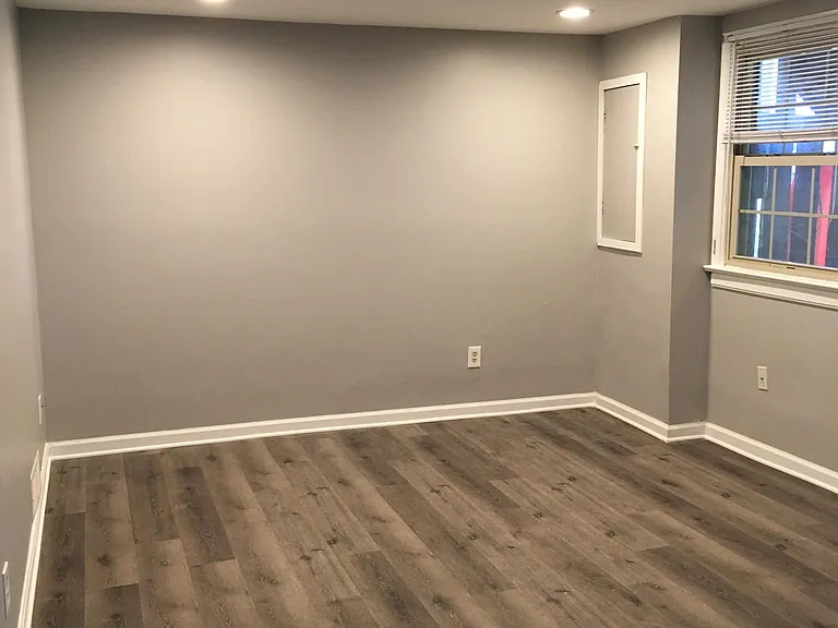 5758 Yellowrose Ct — Photo 27