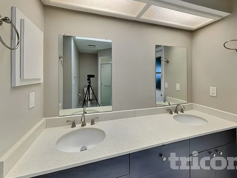 7028 Covewood Dr — Photo 9