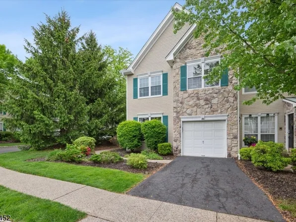 30 Dorchester Dr, Bernards Twp., NJ 07920