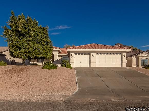 1st image of 4049 Bluegrass Dr
