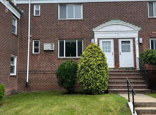 34 Seth Ct #B, Staten Island, NY 10301