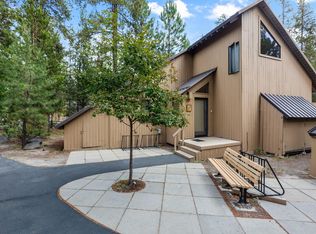 17623 Cluster Cabin Ln UNIT 31, Bend, OR 97707