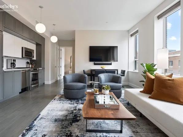 416 West 52nd Street 622 image 1 of 10