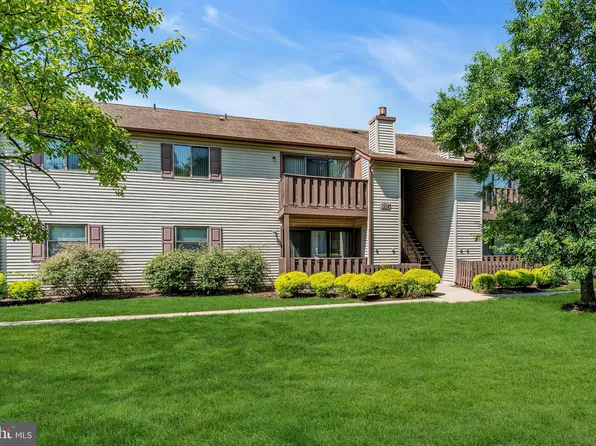 1205 Maresfield Ct, Marlton, NJ 08053