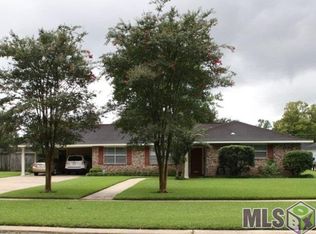 1111 E Rome St, Gonzales, LA 70737