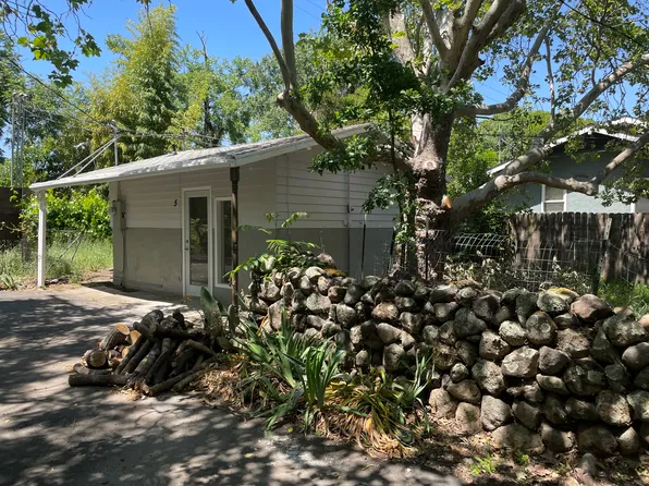 7622 Sonoma Hwy #5, Santa Rosa, CA 95409