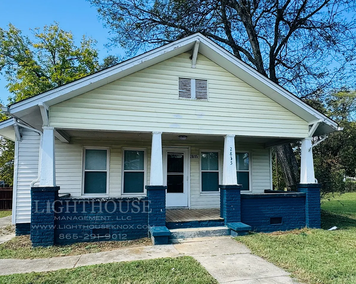 Building Photo - 2815 Tarleton Ave