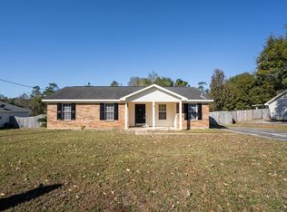 2990 Barlett Dr, Mobile, AL 36608