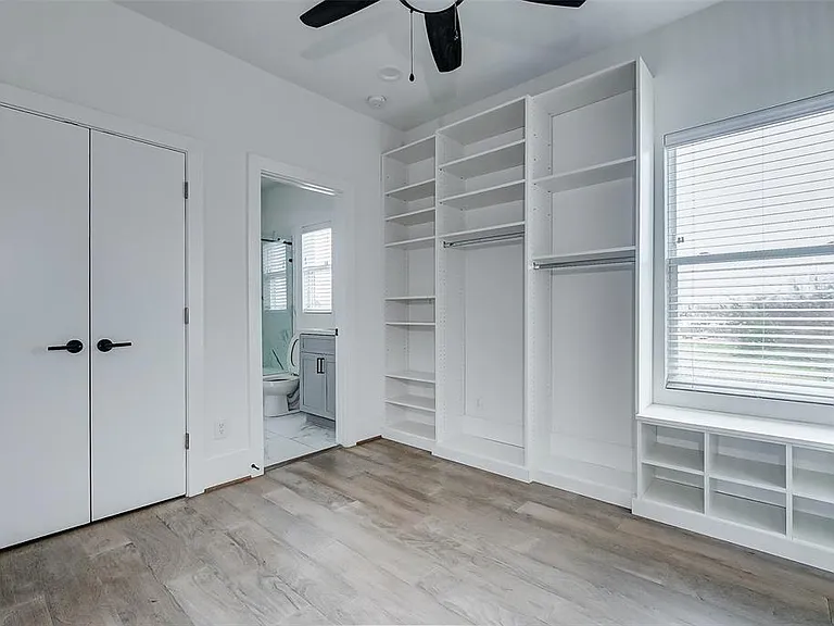 2407 Anita St #B — Photo 30