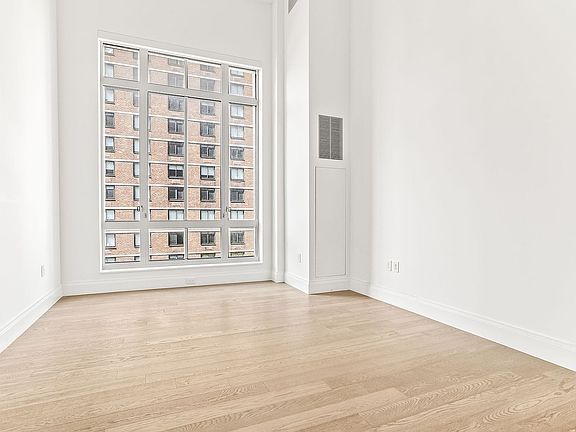 3rd image of 200 E 95th St Unit 6C