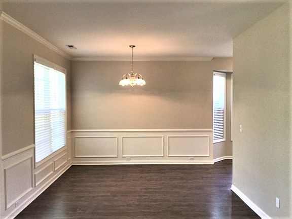 4th image of 4828 Law Blvd