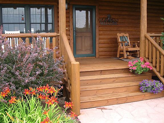 Front steps / covered porch
