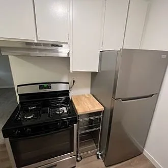 Pacific Shore Apartments — Photo 5