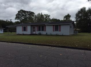 115 East Rankin, Columbia, MS 39429