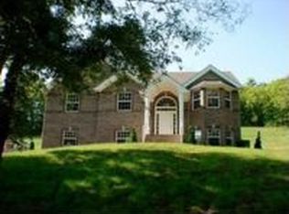 1783 V P Lunn Dr, Spring Hill, TN 37174