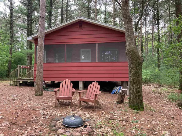 278 S Parker Lake Rd, Oxford, WI 53952