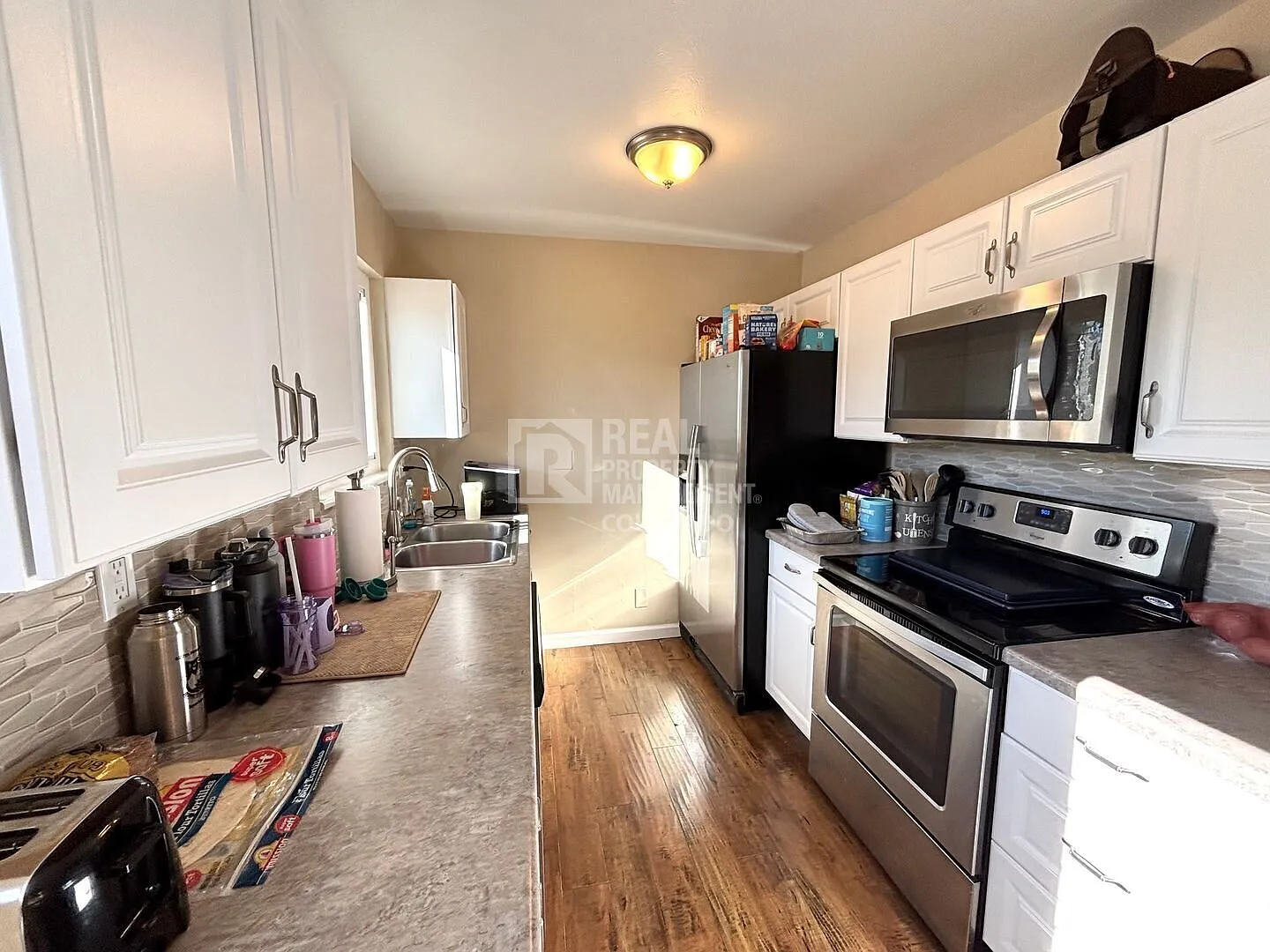 4 Bed Home Near Fort Carson with Central AC & Large Yard — Photo 4