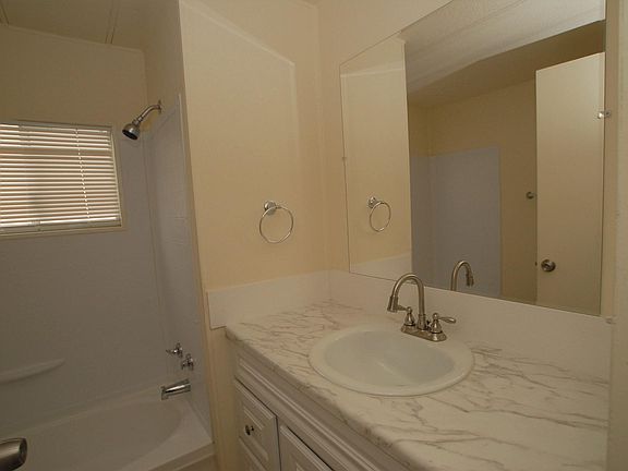 2nd image of 881 N Lake St Space 290