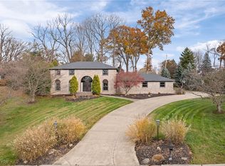 3675 Country Club Dr, Silver Lake, OH 44224
