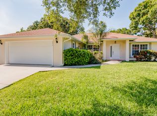 844 Tulip Dr, Sebastian, FL 32958