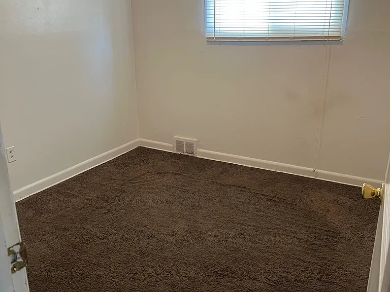 130 Donhaven Dr — Photo 5