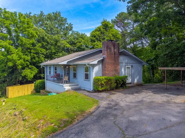 405 Kingwood Cir, Franklin, NC 28734