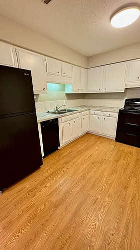 408 S 10th St #6 Photo 1