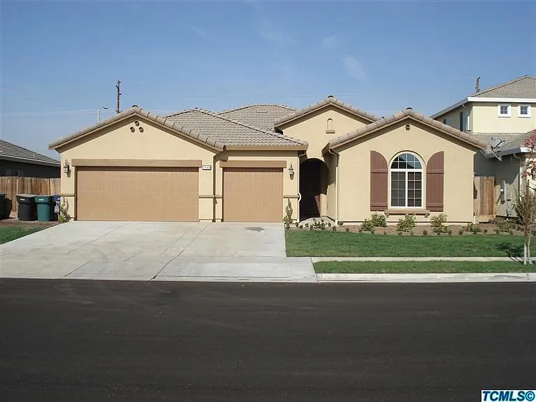 2948 Hoyt Ct photo 1