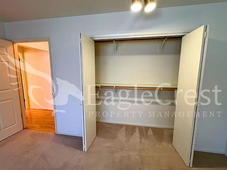 364 Catherine St #M1 — Photo 38