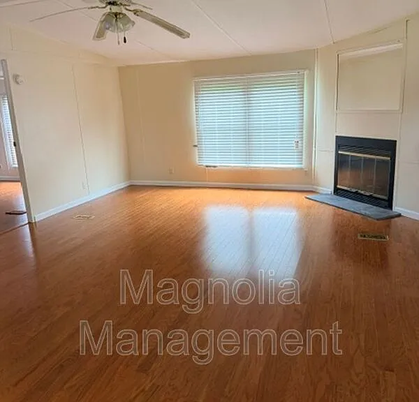 209 Gillburg Estate Ct — Photo 2